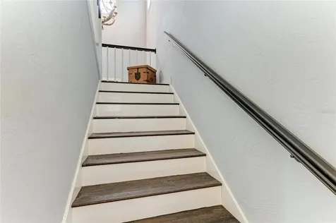 8963 Fishermens Bay Drive Sarasota FL 34231