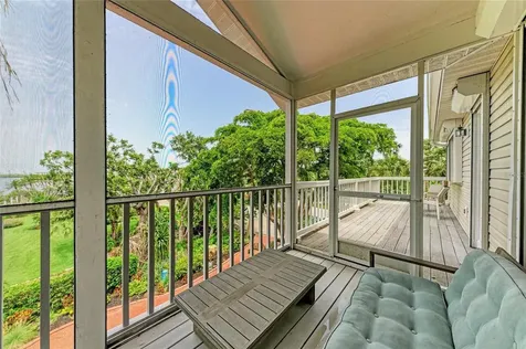 8963 Fishermens Bay Drive Sarasota FL 34231