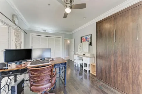 8963 Fishermens Bay Drive Sarasota FL 34231