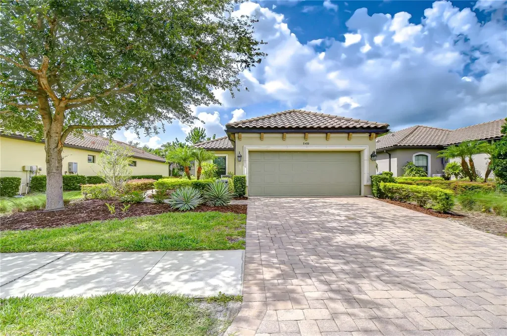 8433 Alberata Vista Drive Tampa FL 33647