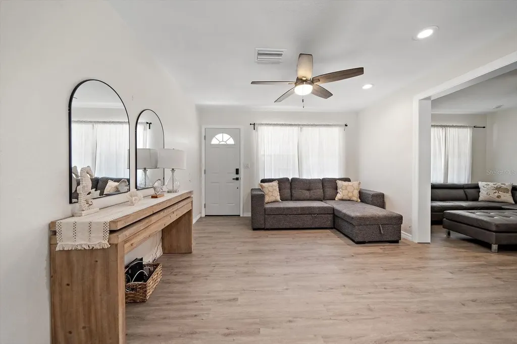 608 Bay Esplanade Clearwater Beach FL 33767