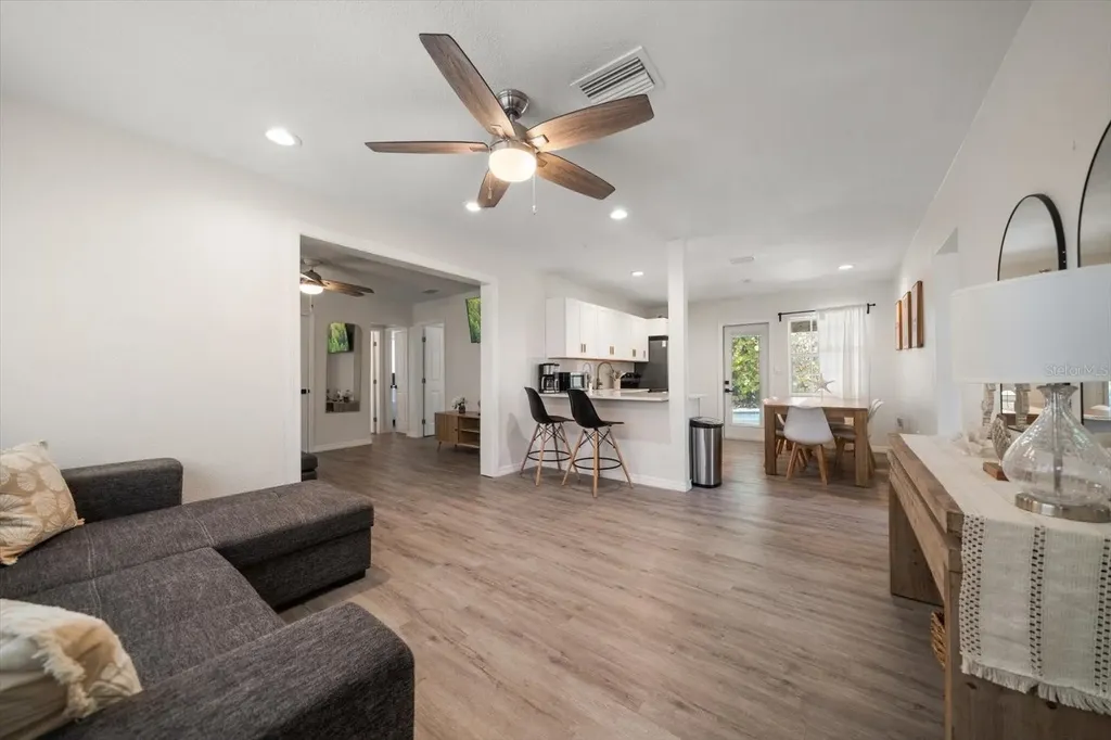 608 Bay Esplanade Clearwater Beach FL 33767