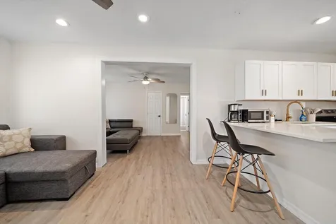 608 Bay Esplanade Clearwater Beach FL 33767
