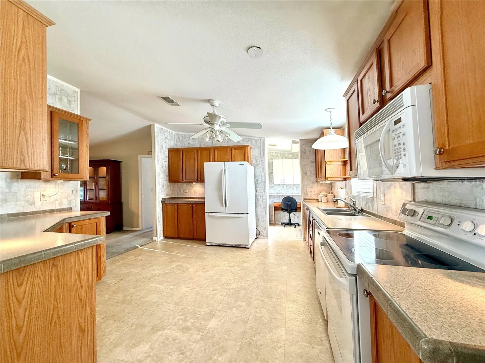 250 S Port Royal Lane Apollo Beach FL 33572