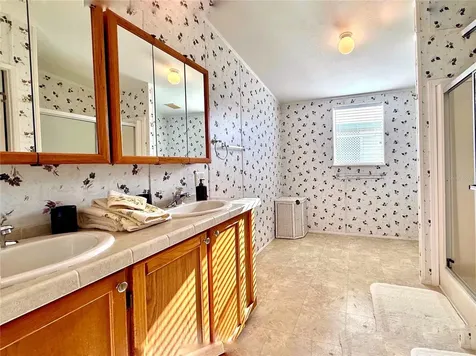250 S Port Royal Lane Apollo Beach FL 33572