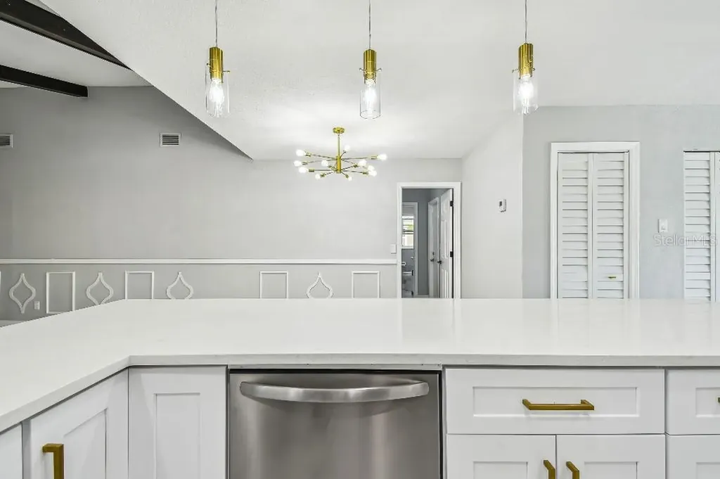 325 Gladstone Boulevard Englewood FL 34223