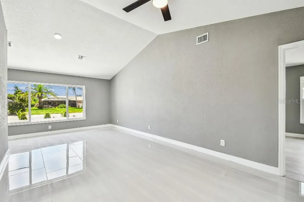 325 Gladstone Boulevard Englewood FL 34223