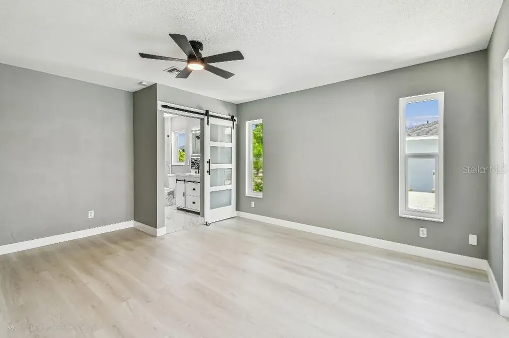325 Gladstone Boulevard Englewood FL 34223