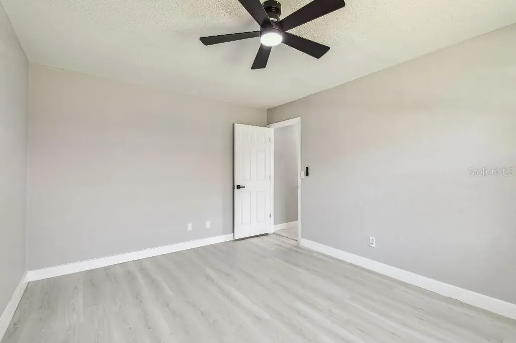 325 Gladstone Boulevard Englewood FL 34223