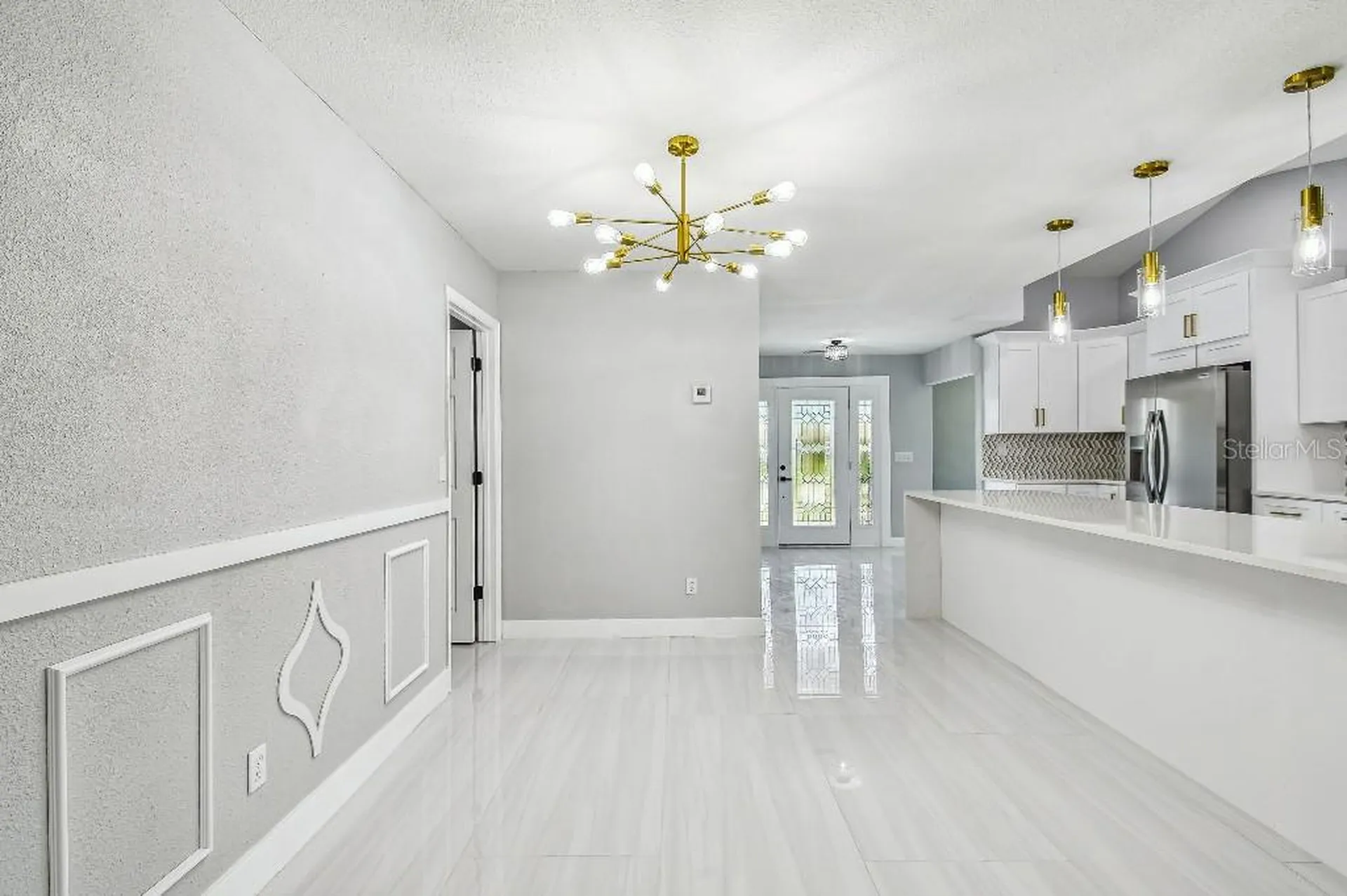 325 Gladstone Boulevard Englewood FL 34223