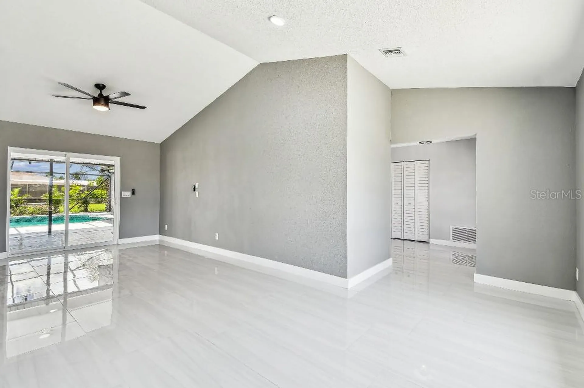 325 Gladstone Boulevard Englewood FL 34223