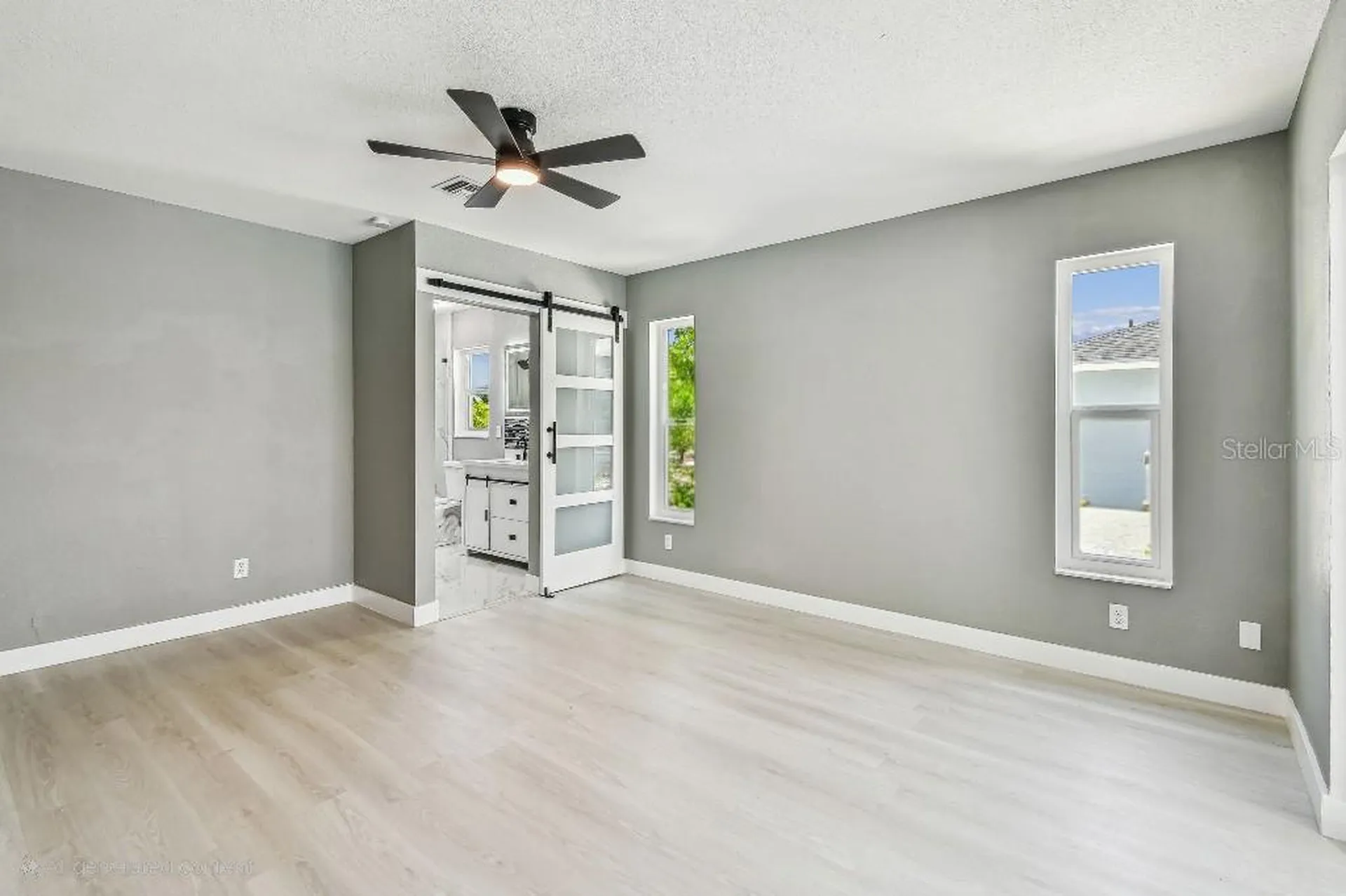 325 Gladstone Boulevard Englewood FL 34223