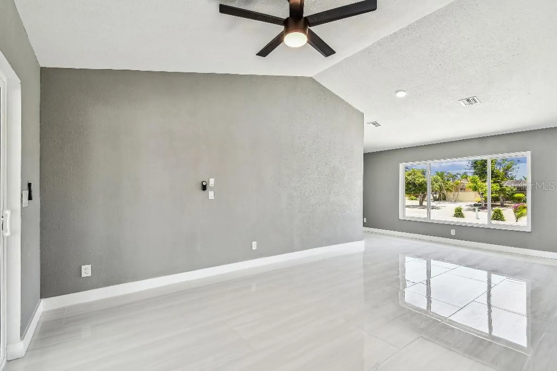 325 Gladstone Boulevard Englewood FL 34223