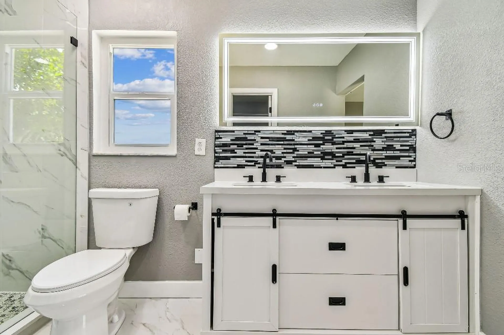 325 Gladstone Boulevard Englewood FL 34223