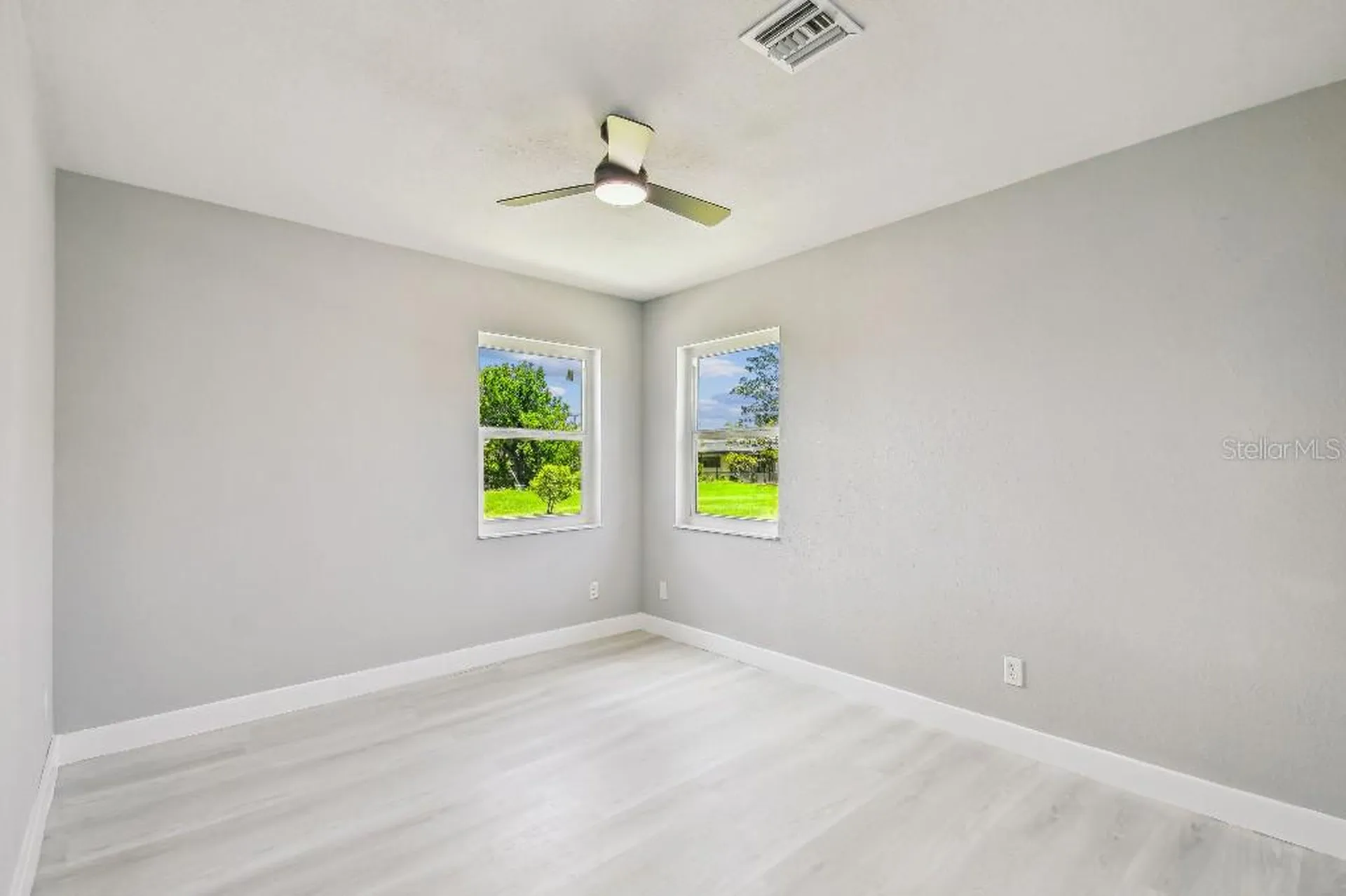 325 Gladstone Boulevard Englewood FL 34223