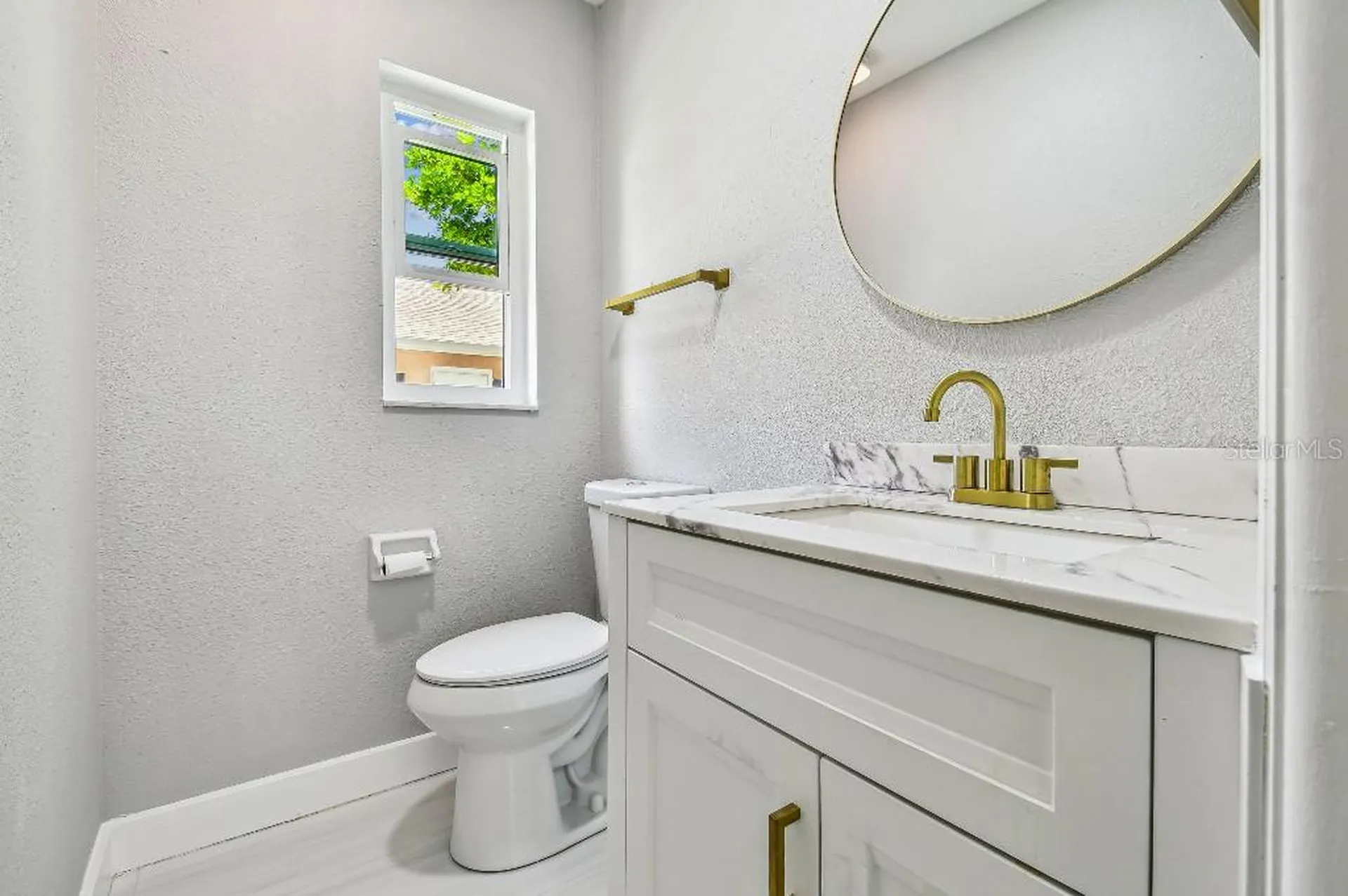 325 Gladstone Boulevard Englewood FL 34223