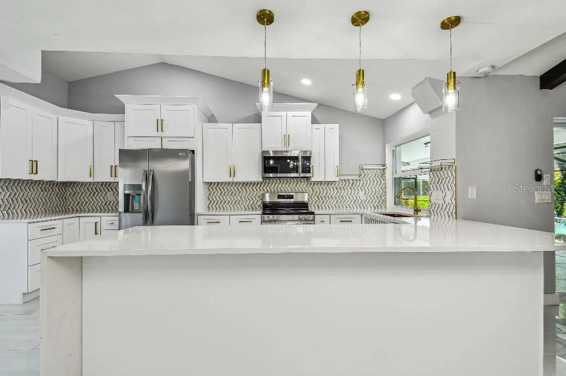 325 Gladstone Boulevard Englewood FL 34223