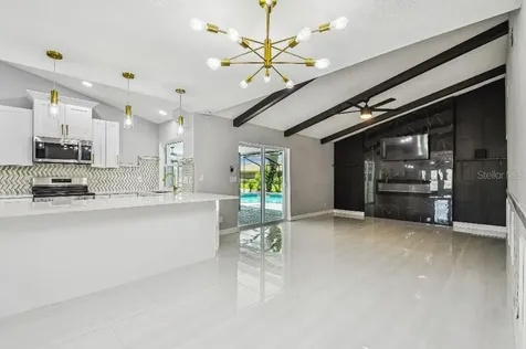 325 Gladstone Boulevard Englewood FL 34223