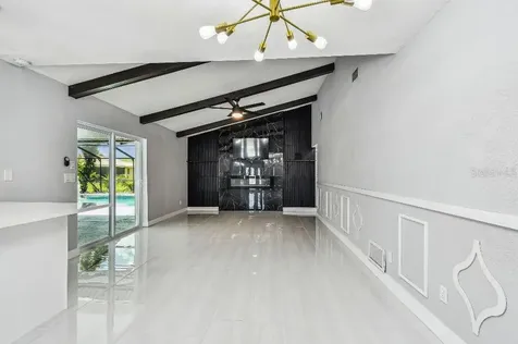 325 Gladstone Boulevard Englewood FL 34223