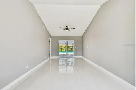 325 Gladstone Boulevard Englewood FL 34223