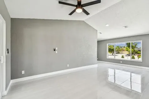 325 Gladstone Boulevard Englewood FL 34223