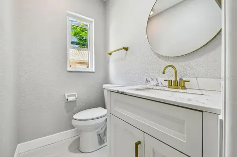 325 Gladstone Boulevard Englewood FL 34223