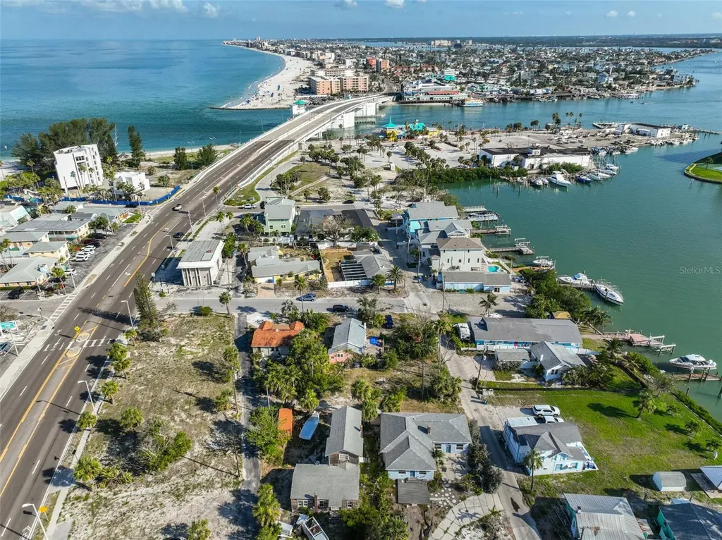 108 125th Avenue Treasure Island FL 33706