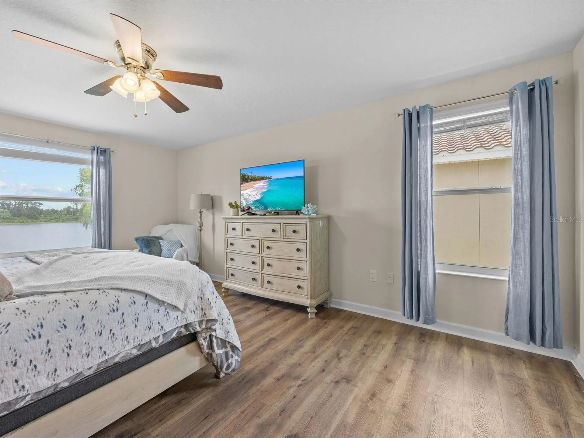 2105 Lake Side Avenue Davenport FL 33837