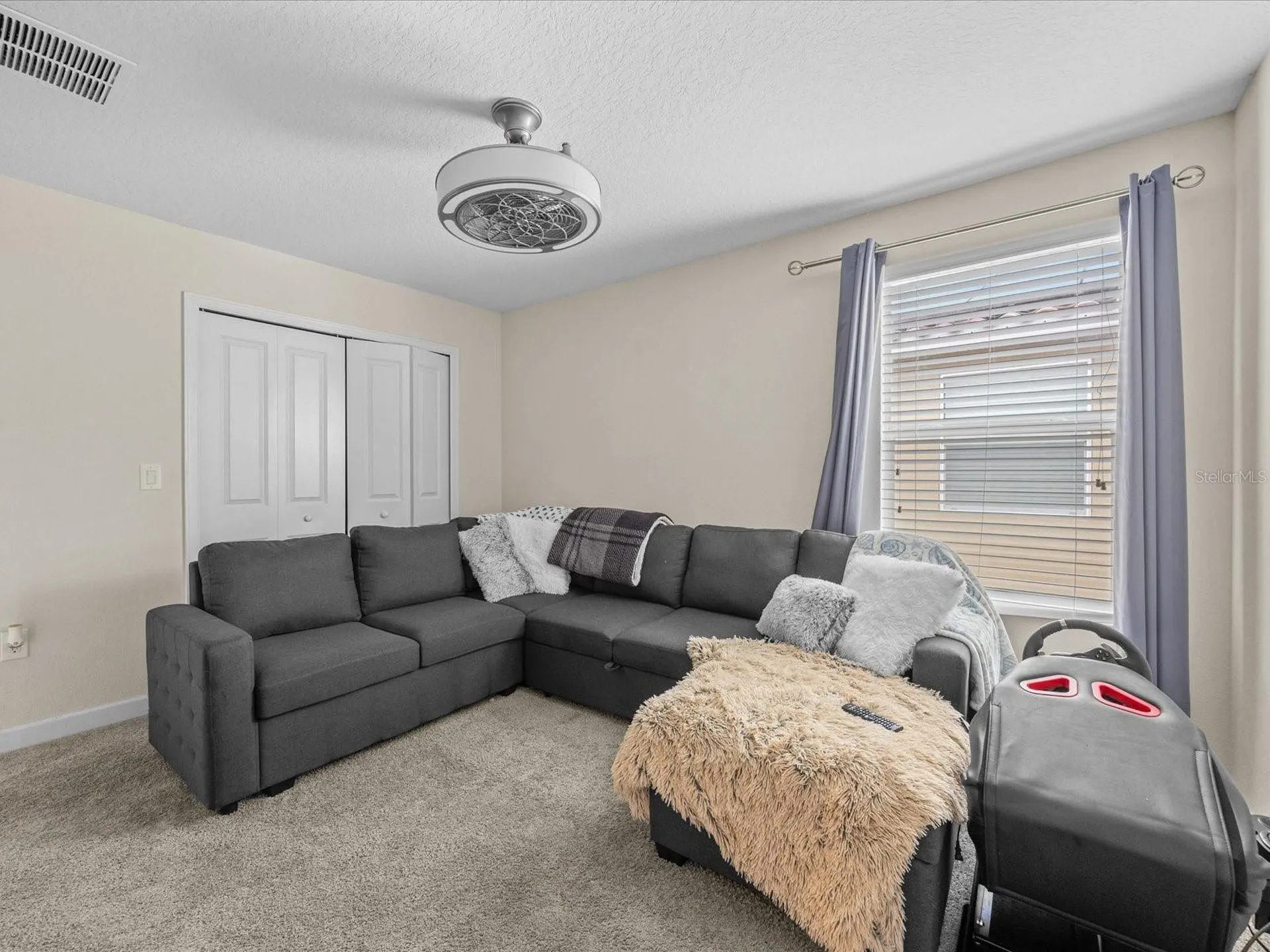 2105 Lake Side Avenue Davenport FL 33837