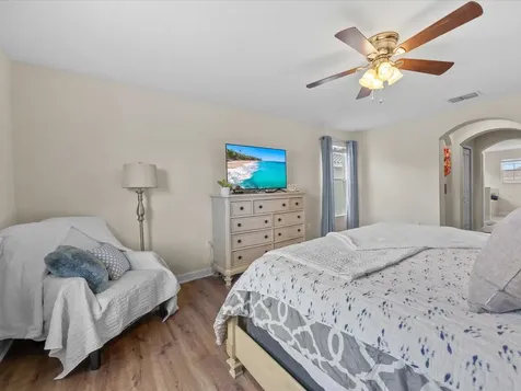 2105 Lake Side Avenue Davenport FL 33837