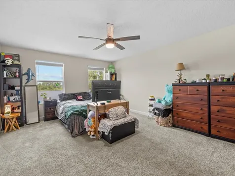 2105 Lake Side Avenue Davenport FL 33837