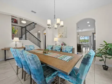 2105 Lake Side Avenue Davenport FL 33837