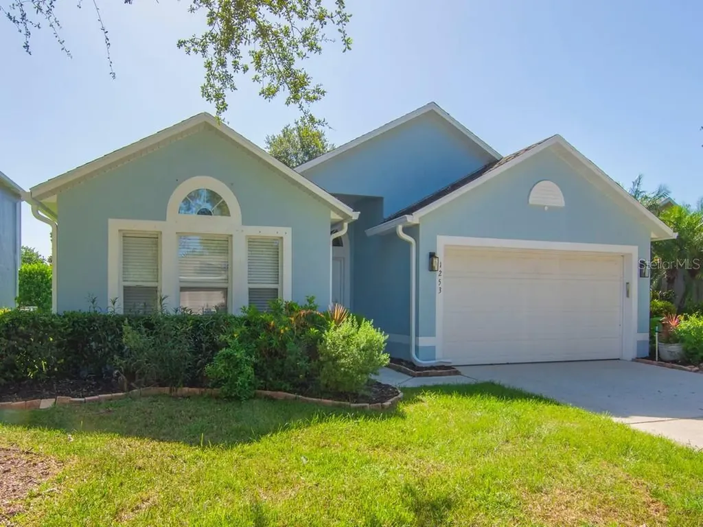 1253 25th Terrace SW Vero Beach FL 32968