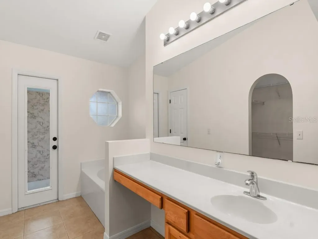 1253 25th Terrace SW Vero Beach FL 32968