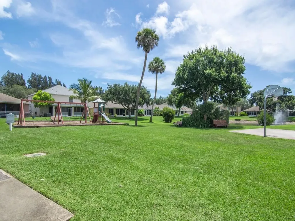 1253 25th Terrace SW Vero Beach FL 32968