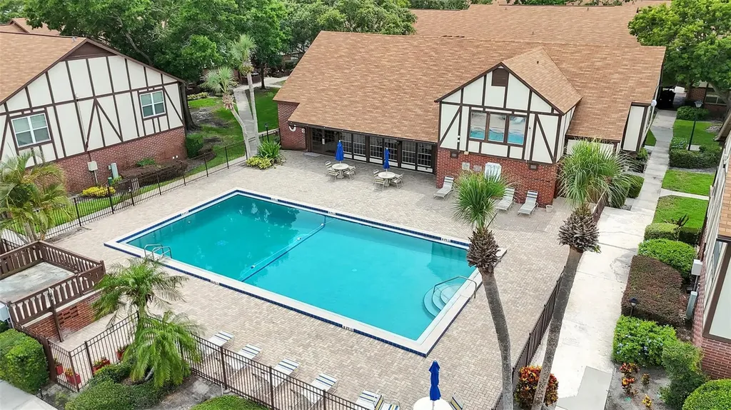 5323 Hansel Avenue Orlando FL 32809