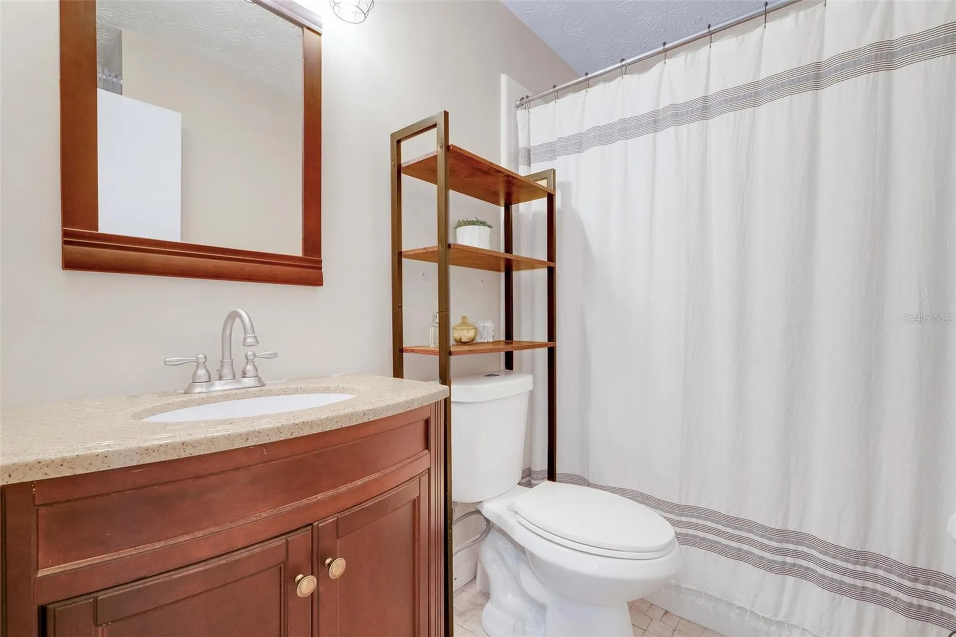 5323 Hansel Avenue Orlando FL 32809
