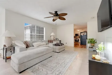 5323 Hansel Avenue Orlando FL 32809
