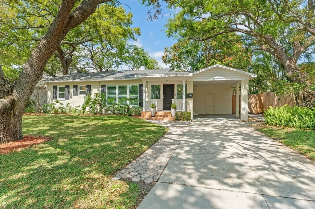 4309 W Empedrado Street Tampa FL 33629