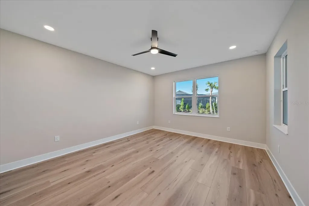 8387 Windbound Court Sarasota FL 34240