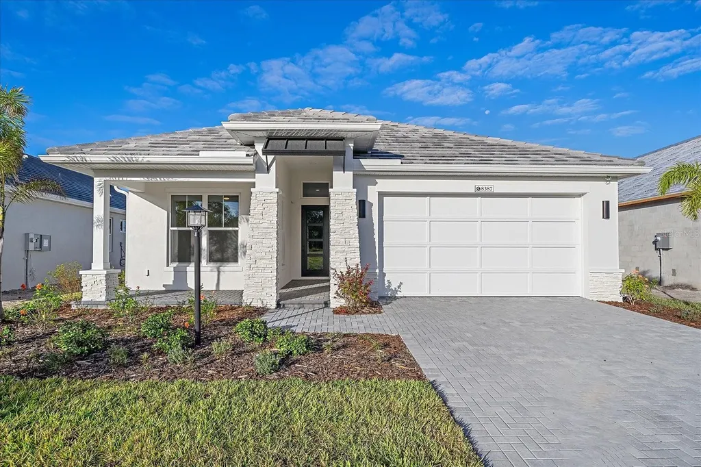 8387 Windbound Court Sarasota FL 34240