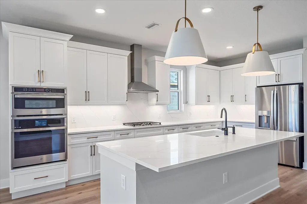 8387 Windbound Court Sarasota FL 34240