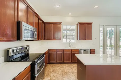 528 Herring Gull Court Ocoee FL 34761