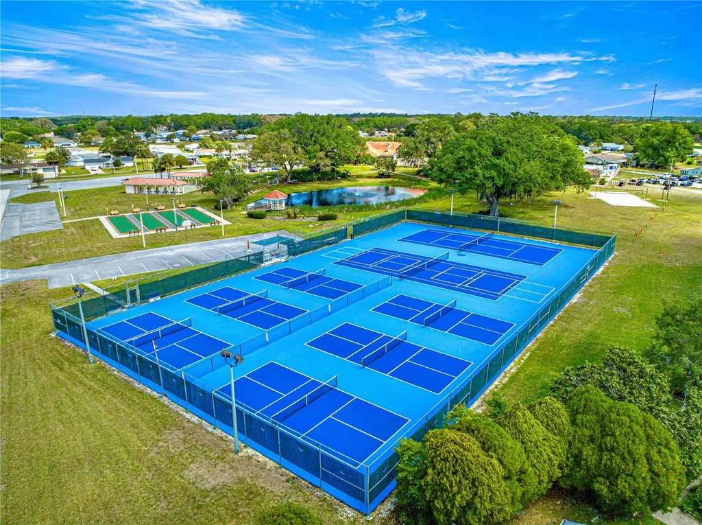 17533 SE 96th Court Summerfield FL 34491