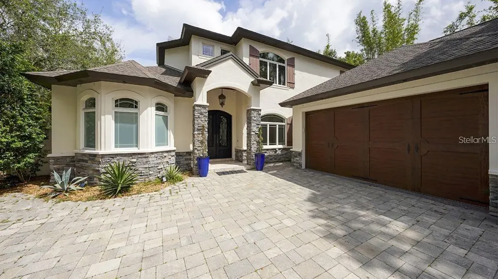 1725 Bonita Court Sarasota FL 34239