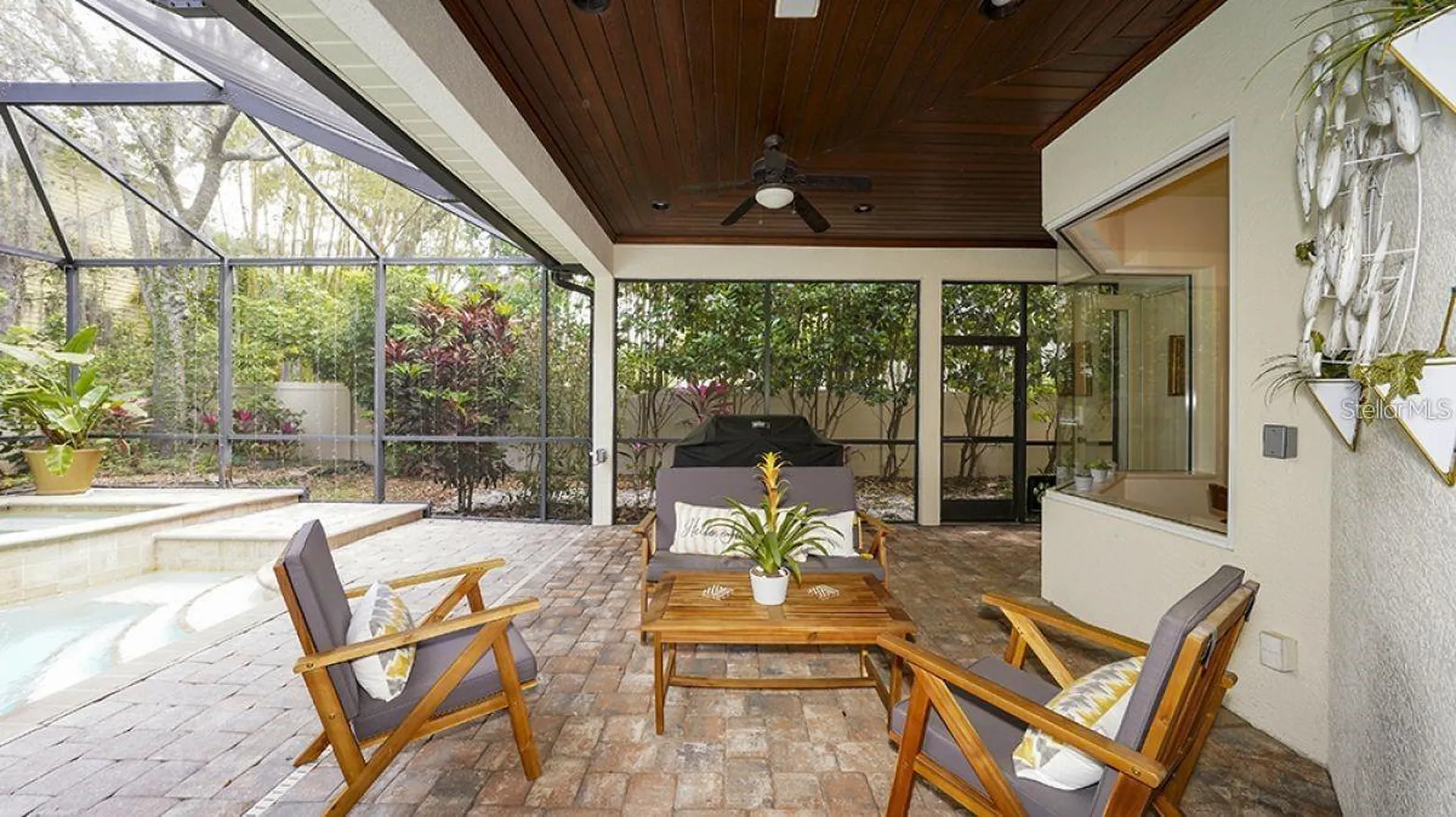 1725 Bonita Court Sarasota FL 34239