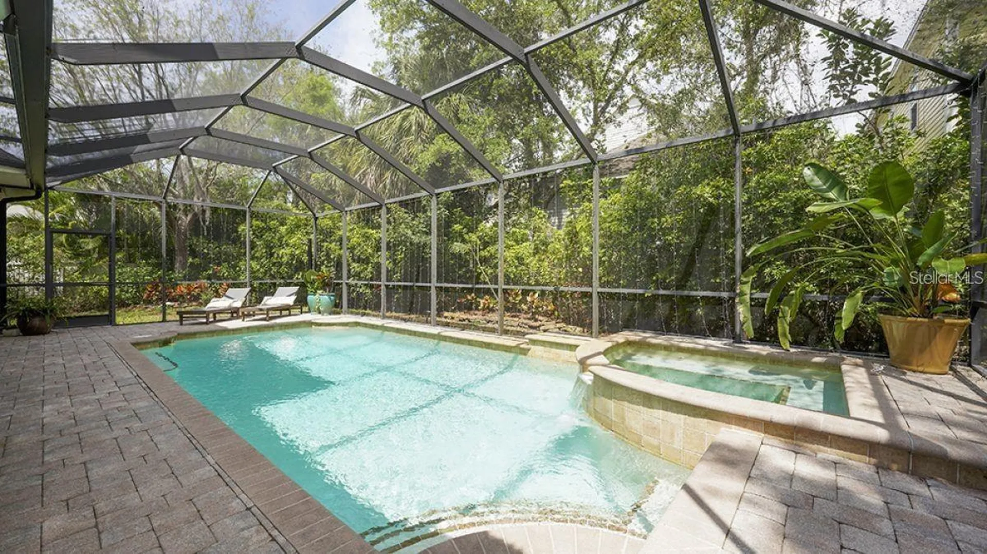 1725 Bonita Court Sarasota FL 34239