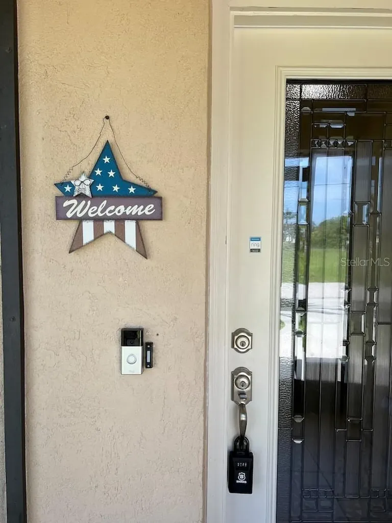 87 Mark Twain Lane Rotonda West FL 33947