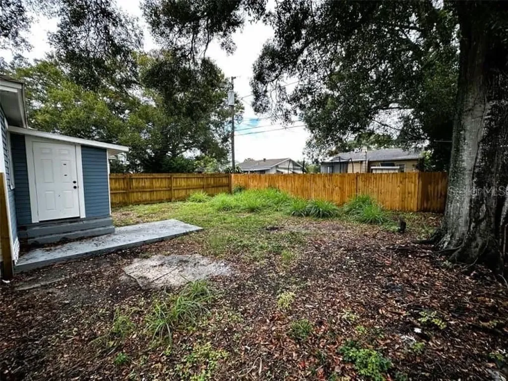 5117 16th Avenue Gulfport FL 33707