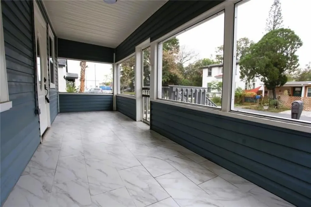 5117 16th Avenue Gulfport FL 33707